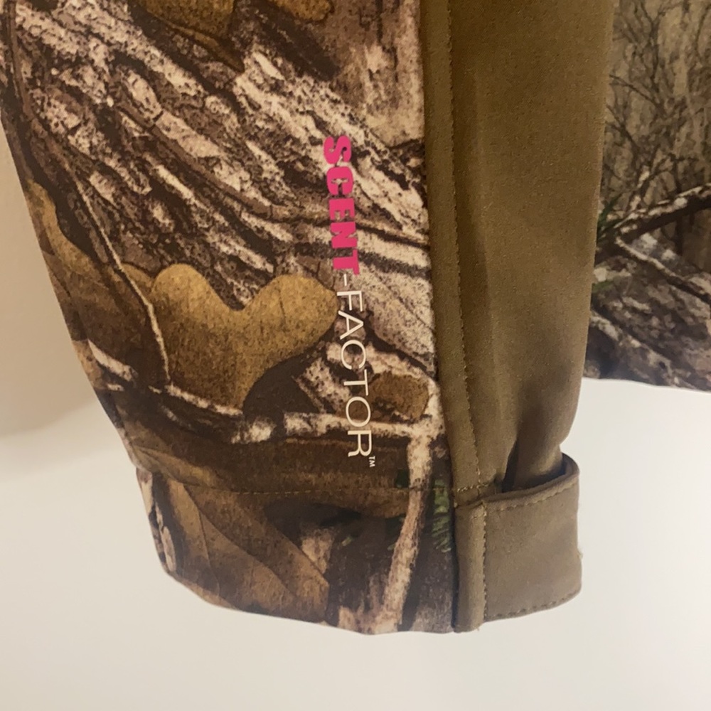 Realtree Camo jacket - Picture 5 of 5